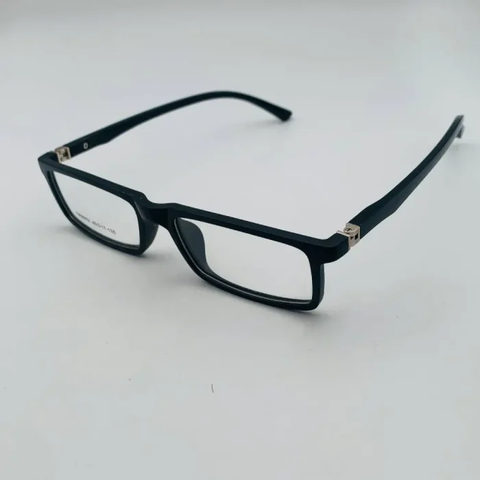 عینک طبی کد4670 - Image 1