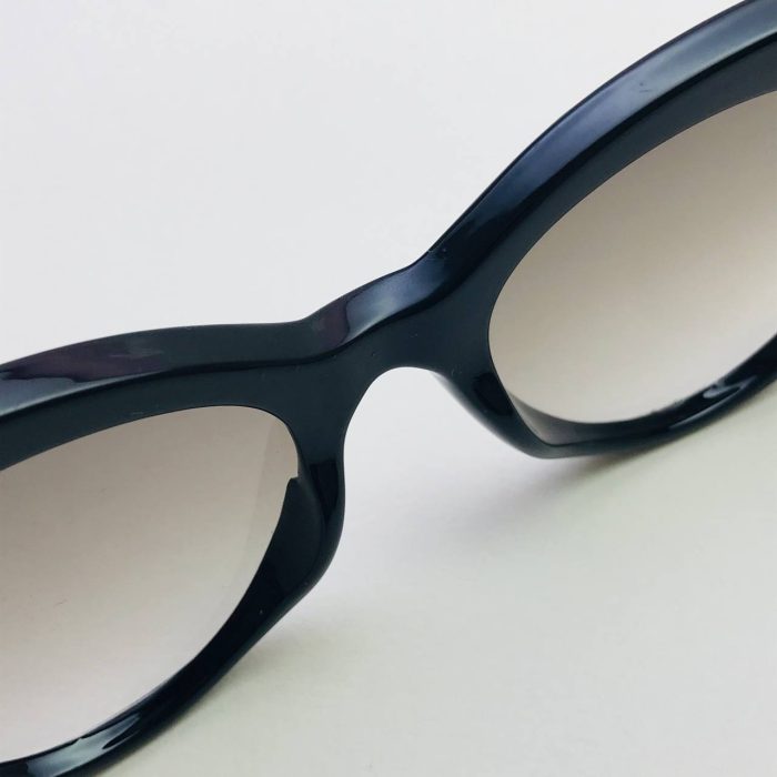 عینک آفتابی کد L7016 - Image 4